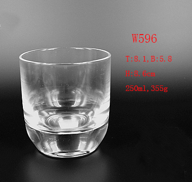W596